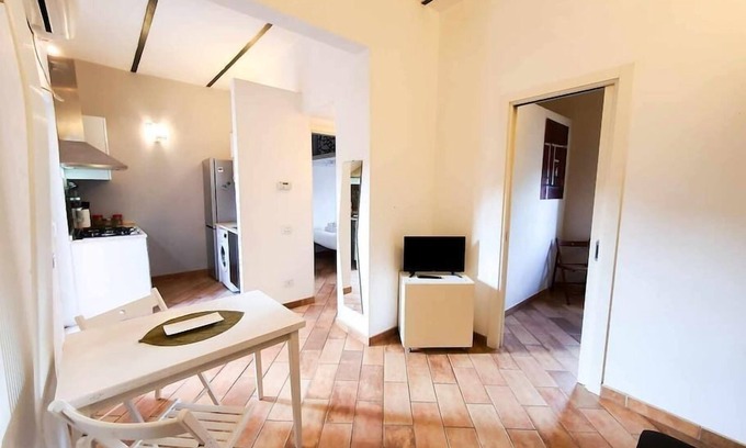 Pigneto Apartment | Casa Iris