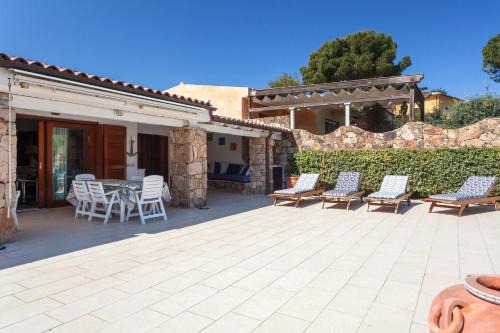 Porto San Paolo Villa | Casa Isabella villa con dependance