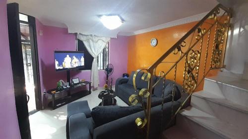 Comuna 4 House | Casa Italo-Colombiana