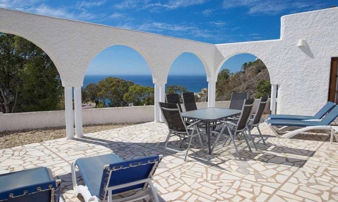 Ventanicas-El Cantal House | Casa Kate 3 Bedroom mountain villa with sea views