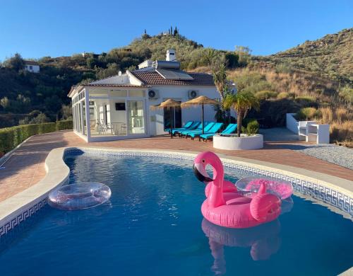 Canillas de Aceituno Villa | Casa Ladera