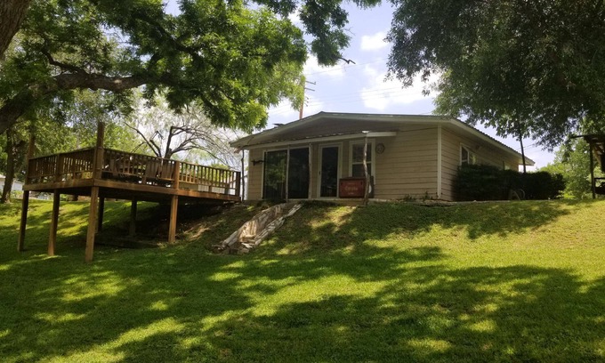 Lake Austin Village House | Casa Lago Lake Austin, Steiner Ranch Area 4500k Monthly Rental