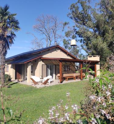 Partido de General Pueyrredon House | Casa Laguna de los Padres
