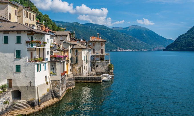 Santa Maria - Rezzonico Apartment | Casa Lisetta