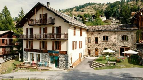 Molines-en-Queyras Bed & Breakfast | CASA-Lodge L’Inverno pour 2 personnes