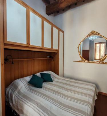 Colle di Val d'Elsa Apartment | Casa Loriana
