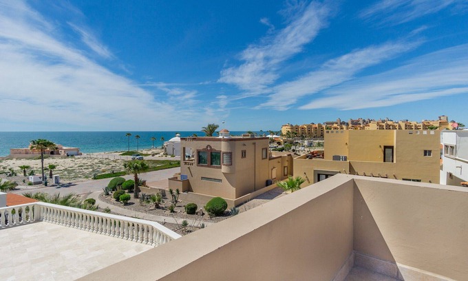 Almont House | Casa Los 6 Amigos