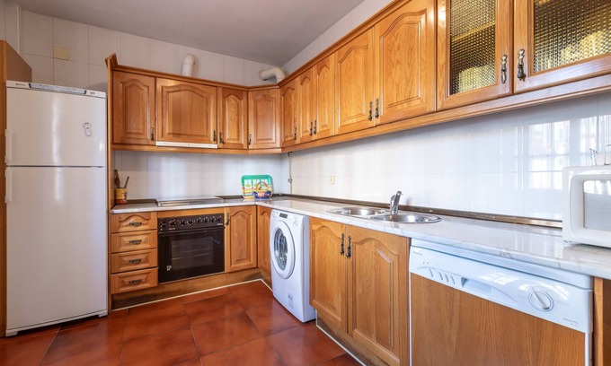 Periana Ski Chalet | Casa Lucia - Six Bedroom Chalet, Sleeps 13