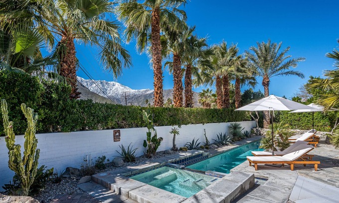 Little Tuscany House | Casa Luna - Mountain views walking distance to town!