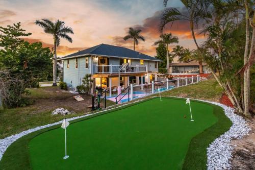 Marco Island Villa | Casa Marco - Heated Pool, Game Room, Mini Golf