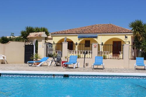 La Parata Villa | Casa Mari - fabulous semi-detached villa with swimming pool, tennis court and huge gardens