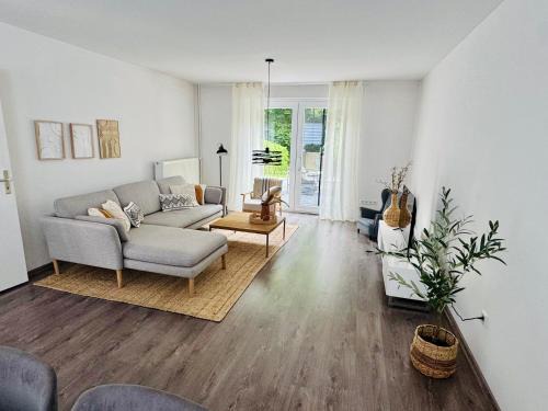 Herford House | 'Casa Miliya' - Großzügiges Stadthaus mit Garten nähe Messe