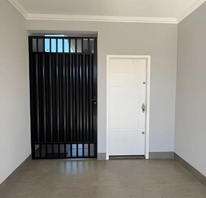 Maringa House | Casa moderna no Jardim Italia