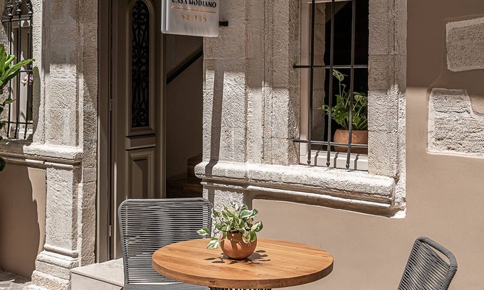 Old Town Hotel | Casa Modiano