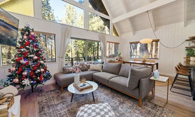 Moonridge Ski Chalet | Casa Moonridge Updated A-Frame Spa