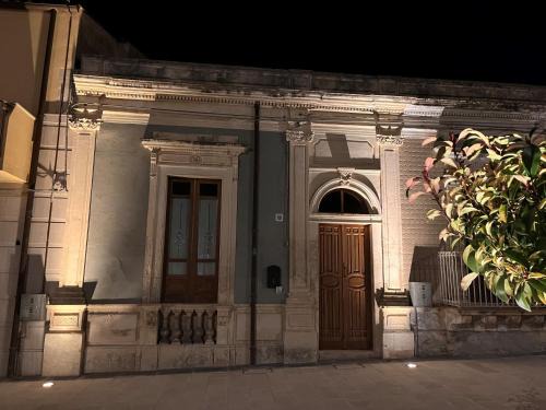 Canicattini Bagni House | Casa nel Liberty