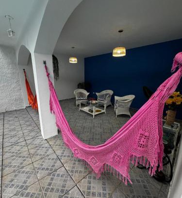 Juquehy House | Casa no litoral norte! Com piscina e churrasqueira a 5 minutos da praia! Juquehy - São Sebastião!