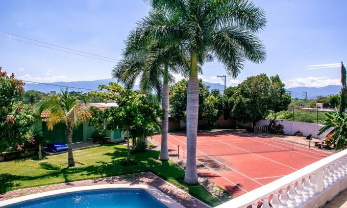San Jose Vista Hermosa House | Casa Palmeras