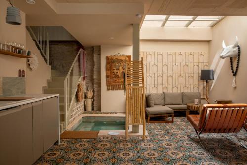 Centro House | Casa Pia by Caleta Homes