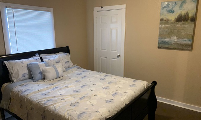 Denver Heights House | Casa R&R, Downtown Rest & Relaxation Haven