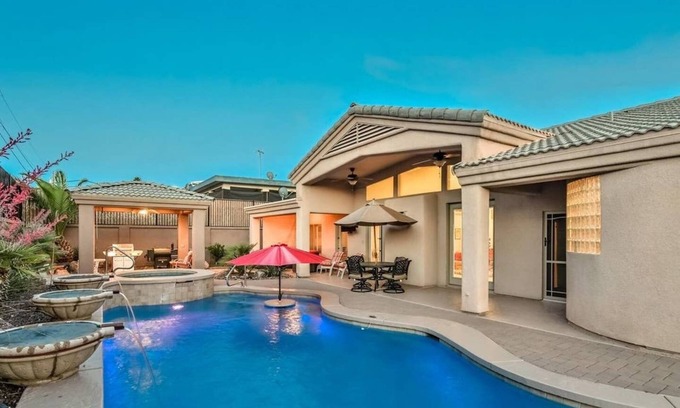 Lake Havasu City House | Casa Ranchito - 4BR/4BA Pool and Hot Tub
