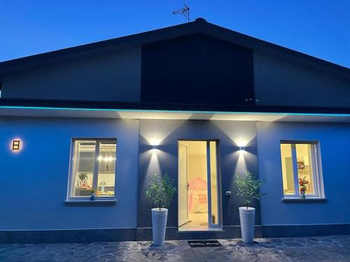 Cagnona Apartment | Casa Relax con parcheggio e jacuzzi , vicino al mare e al centro
