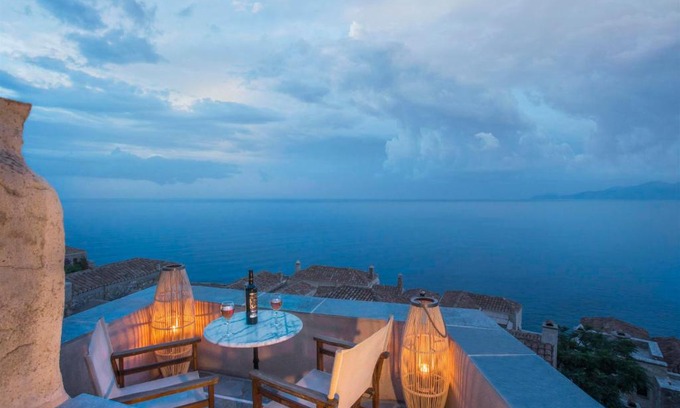 Monemvasia Villa | Casa Rodanthi - Luxury Castle Residence