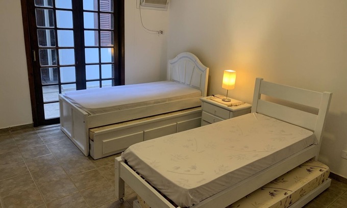 Riviera de Sao Lourenco House | Casa Rosa/Riviera - near shopping center