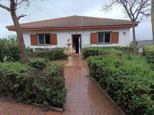 Lanjaron House | Casa Rural Chalet Venta del Aire Cortijo Terron