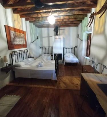 Arenas del Rey House | Casa rural con encanto