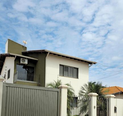 Dourados House | Casa Shanti Colinvig