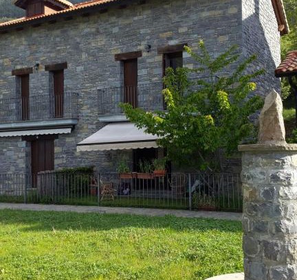 Betes de Sobremonte Ski Chalet | Casa Sierra de Limes 4