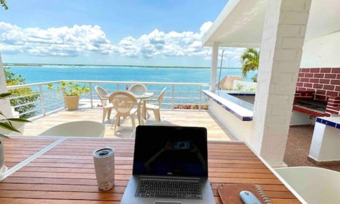 Bacalar House | Casa Sol y Luna Beautiful Sunrises & Private Pier