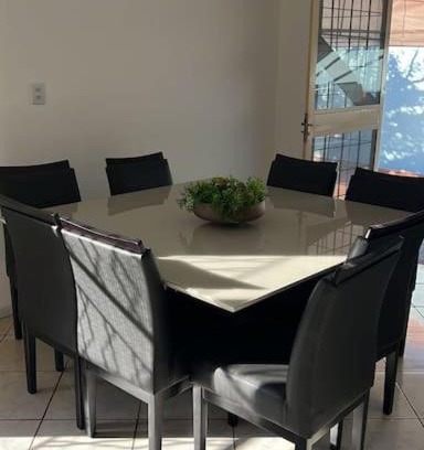 Residencial Oliveira House | Casa Térrea incrível com snoker