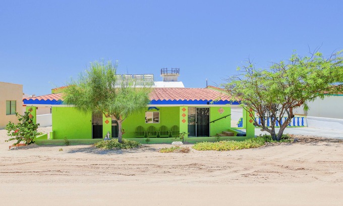 Puerto Penasco House | Casa Tres: Charming, quiet retreat near the sandy beach of Playa Encanto
