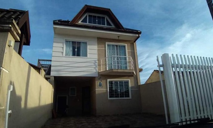 Tingui House | Casa Triplex Curitiba, Tingui, Bacacheri, Cindacta, Batalhão, Hospital Vita, Policia Federal, PF