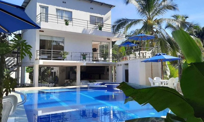 Melgar House | Casa Vacacional CampoSol