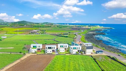 Andeok House | casadelfino in jeju