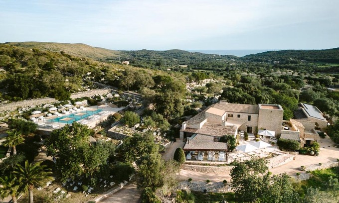 Capdepera Hotel | Cases de Son Barbassa Hotel & Restaurant