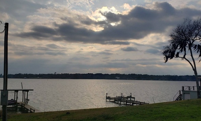 Livingston House | Casita by the Lake Livingston/Onalaska