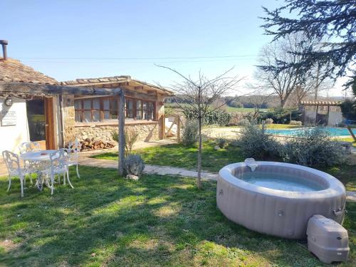 Maia de Montcal House | Casita con jacuzzi - Rectoria de Dosquers
