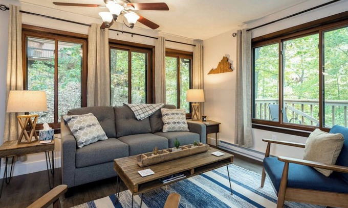 Massanutten Cabin | Casper Cabin-Year Round Retreat at Massanutten -SKI AREA, GOLF, HIKE & WATERPARK