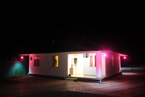 Adimaly House | Cassa Cottage Munnar