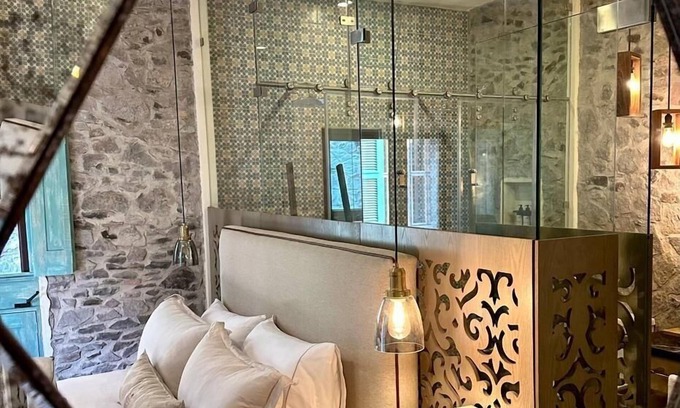Santeagueda Hotel | Castello di Carlo - Suite Carlo I