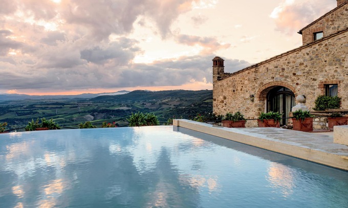 Montalcino Hotel | Castello di Velona Resort Thermal SPA & Winery