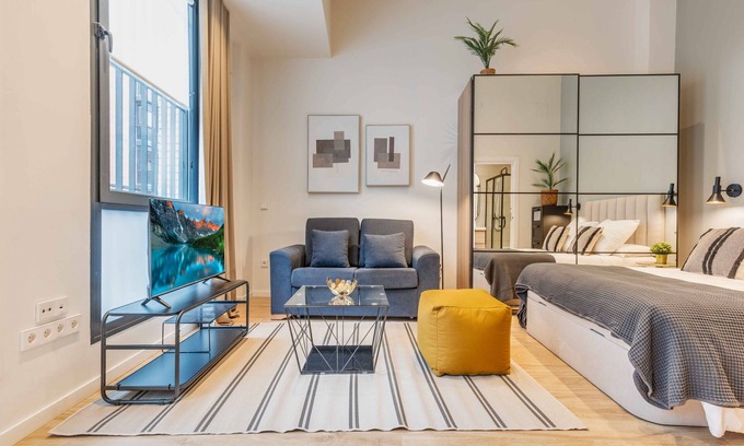 Tetuan Apartment | Castilla IV apartment in Madrid