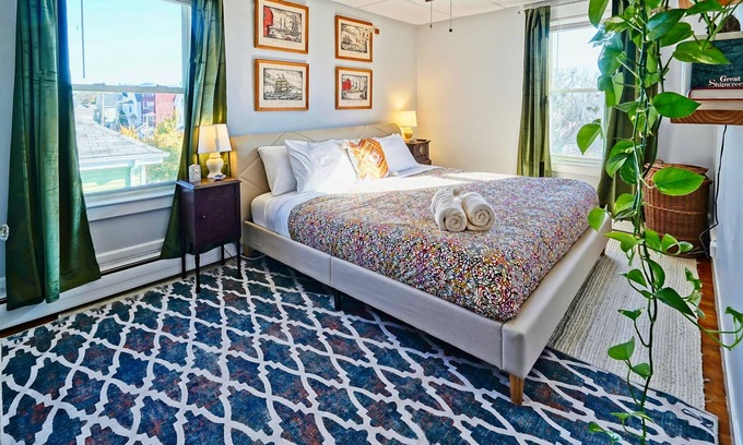Salem Apartment | Castle Hill Lookout - Comfortable and Spacious Home