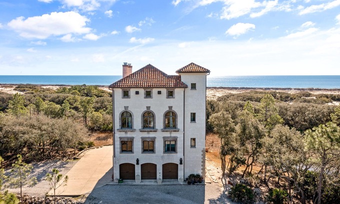 Fort Morgan House | CASTLE in Fort Morgan- Dreams do come true!