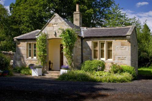 Barrasford House | Castle Lodge Haughton Castle