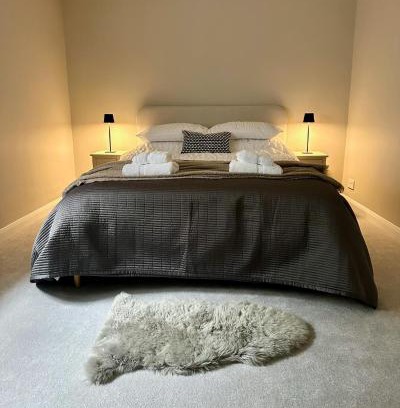 Kendal Apartment | Castle View Apartments - The Hideout
